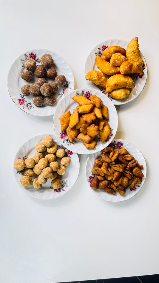 পাঁচ পিঠার স্পেশাল কম্বো (৫০০ গ্রাম করে)